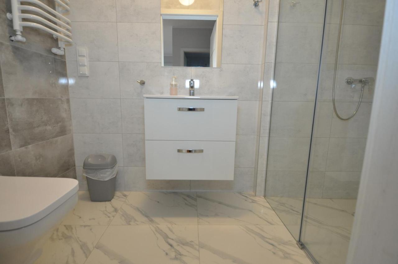 Apartamenty Pod Zaglami 米耶伦科 外观 照片