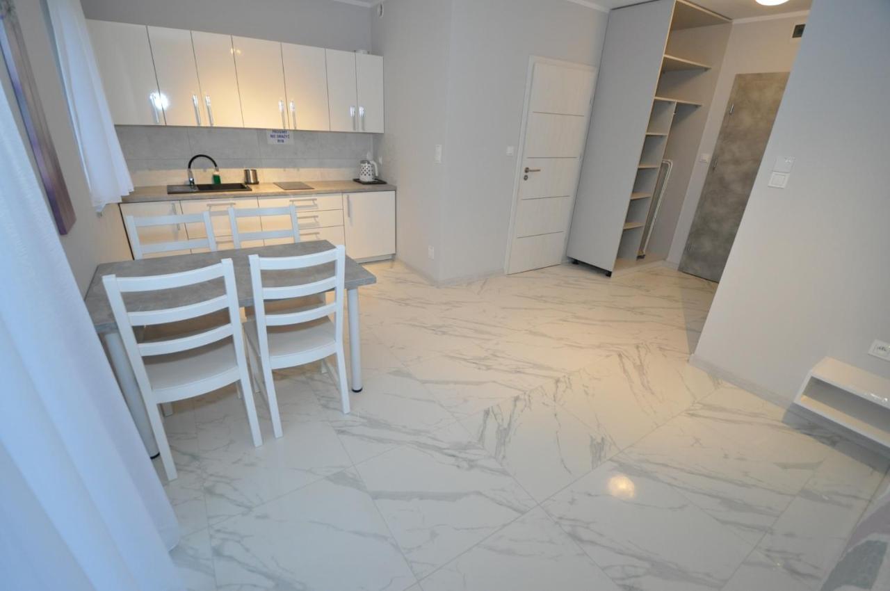 Apartamenty Pod Zaglami 米耶伦科 外观 照片